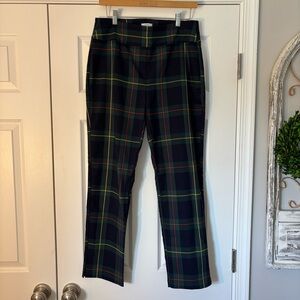 Crown and Ivy Women’s Green Tartan Plaid Holiday Ankle Straight Pants 8 Winter